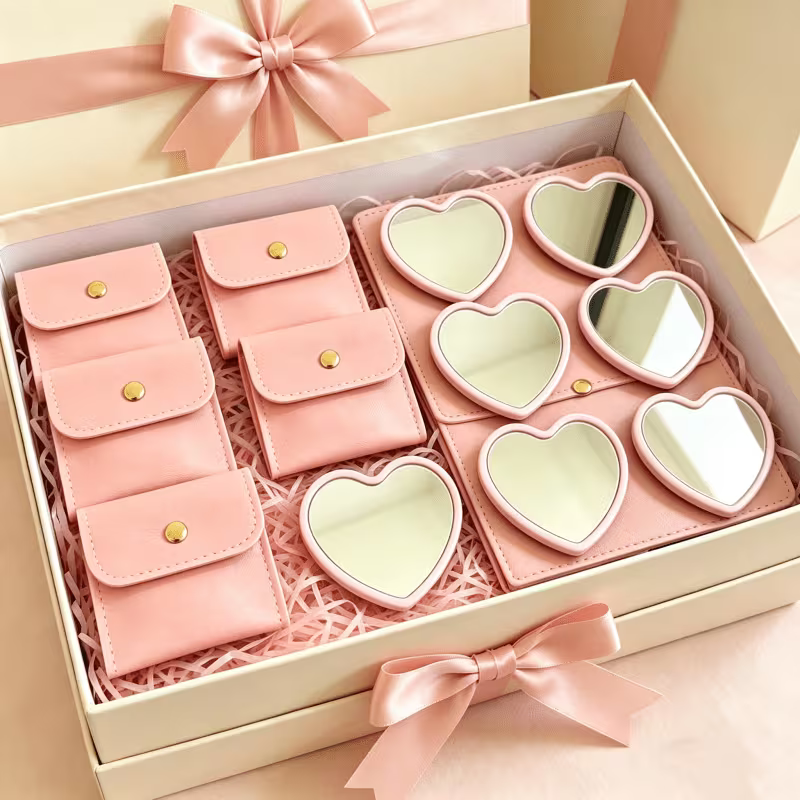 The Heart Pocket Mirror