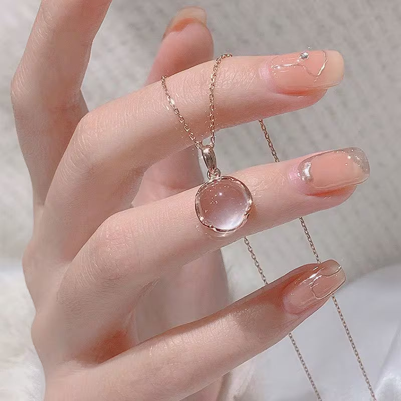 The Rosé Oval Pendant