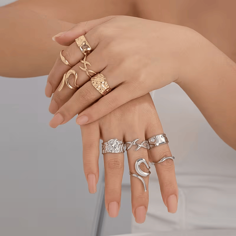 The Sienna Ring Set — close-up detail