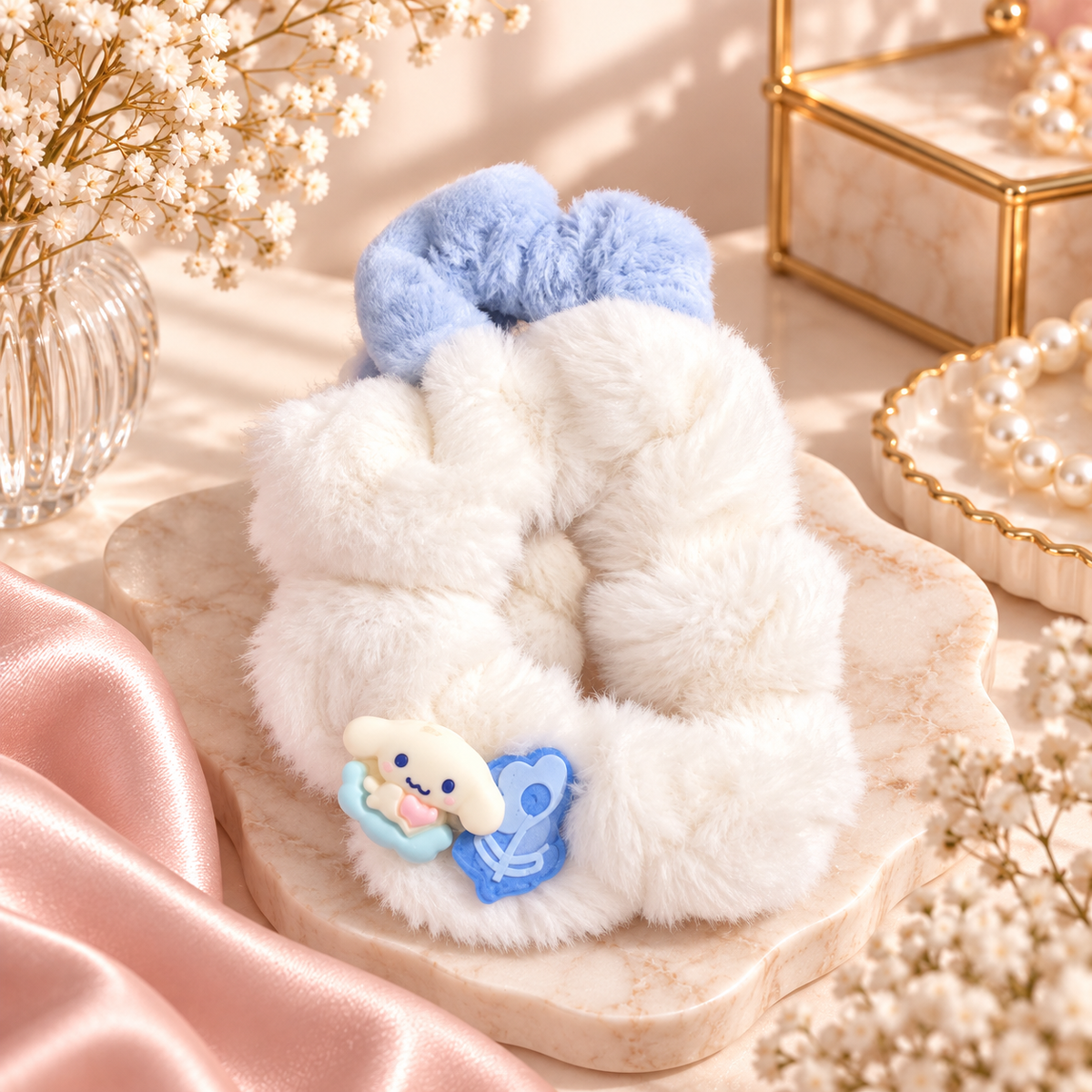 Sanrio Cinnamoroll Plush Hair Accessory Set — close-up detail