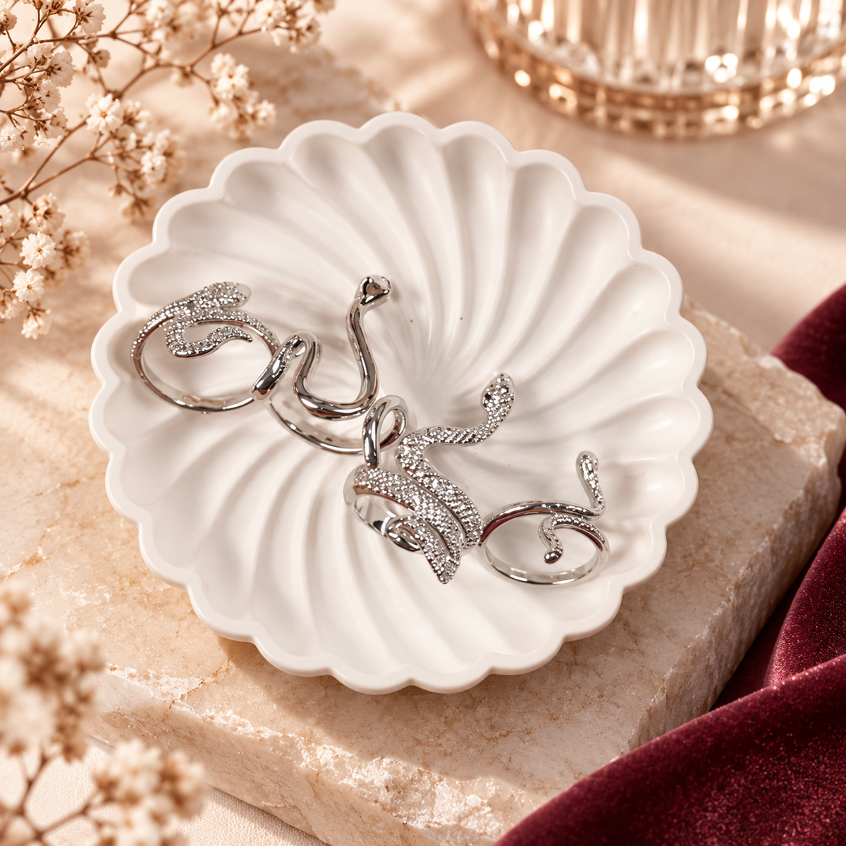 The Serpentine Ring Set — alternate product view
