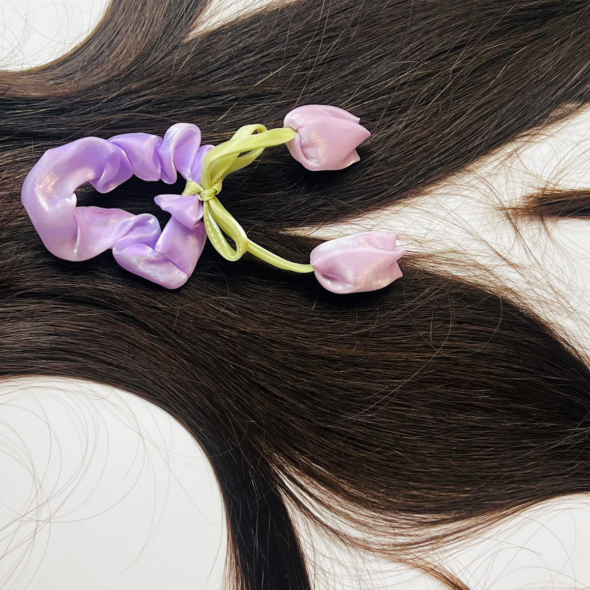 The Tulip Hair Tie Trio — lilac detail