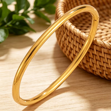 The Celeste Bangle